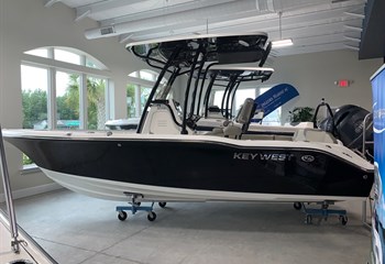 2024 Key West 219 FS Black/White Boat